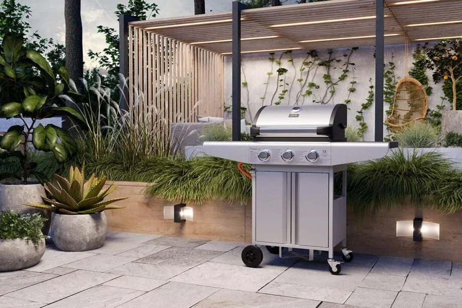srebrny grill gazowy